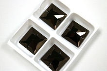 Swarovski Sp.Col. 4pcs.22mm Square-50% OFF - Jet Nut