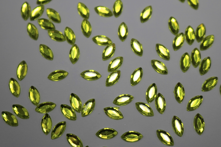 Navette 10x5mm Acrylic stones - Tropic Lime