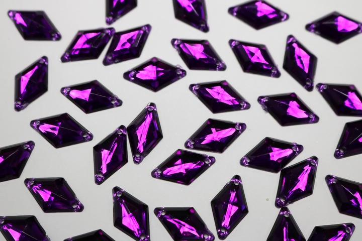 Diamond 18x11mm Acrylic Stones - Purple Rain