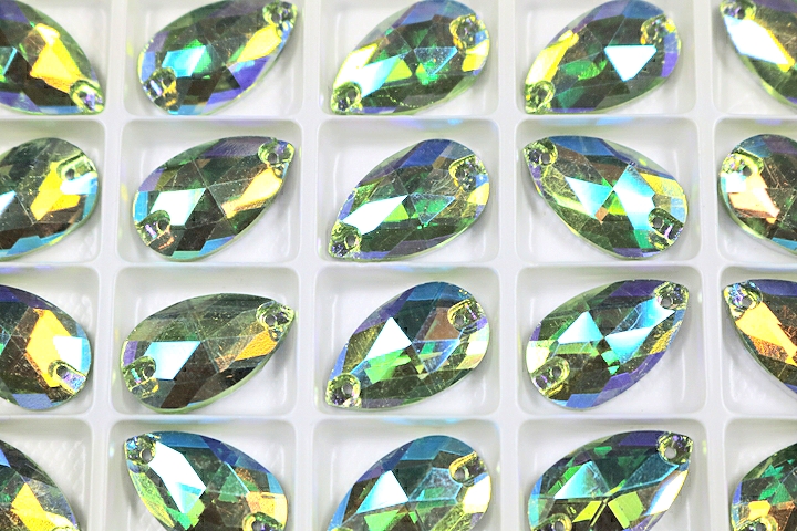 Brilliance 22x13mm Pear Box of 80 pcs. - Peridot AB