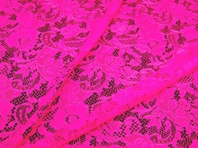 Elsa Stretch Lace - Neon Cerise