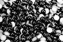 Round Half Pearls 10mm Plain Colours - Black