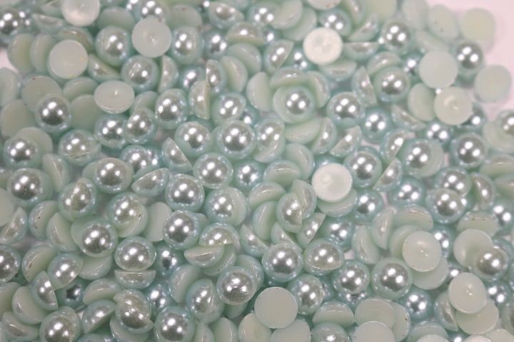 Round Half Pearls 10mm Plain Colours - Mint Green