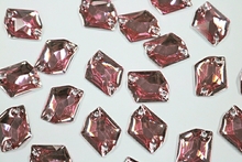 Cosmic 20x16mm Coloured resin Stones - Light Rose