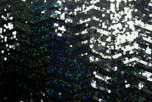 Zig Zag Met.& Hologram 2 way stretch sequin - Black/Black Hologram